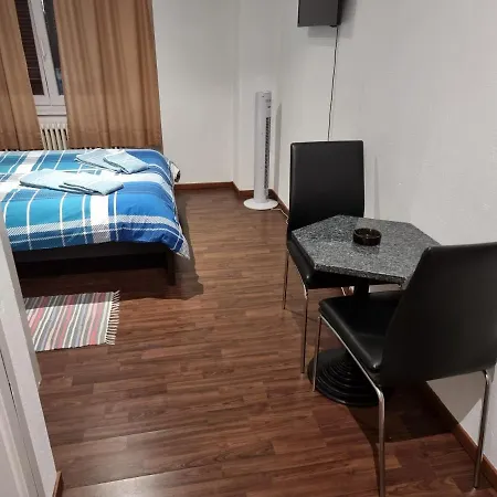 Del Ponte Break Bed & Breakfast Minusio